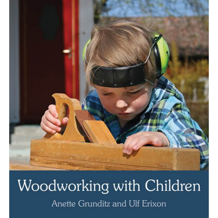 woodworking-with-children